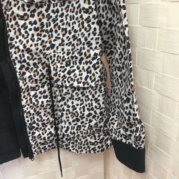 NWT Vigoss utility jacket size medium - Picture 4 of 10